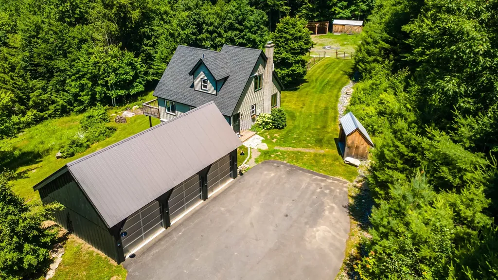 198 East Hill Road Wardsboro VT 05355