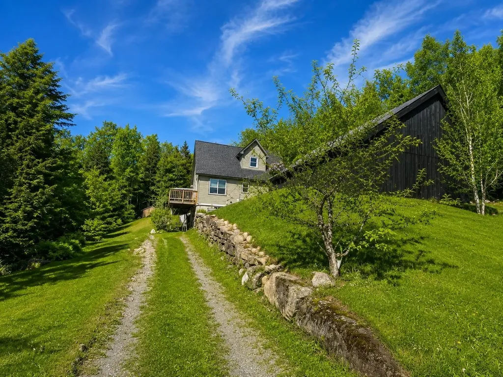 198 East Hill Road Wardsboro VT 05355
