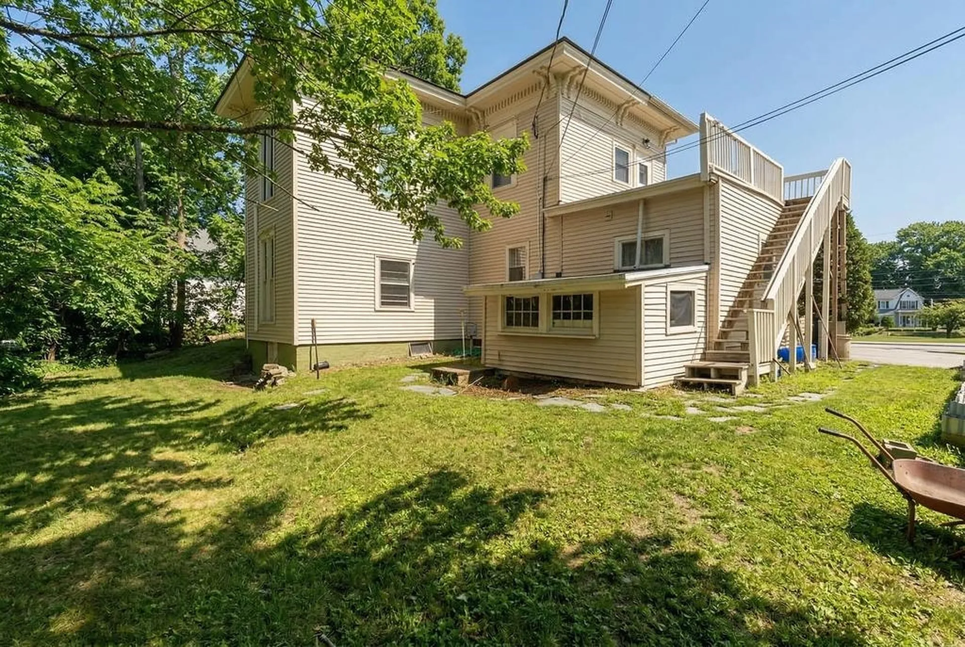223 High Street Somersworth NH 03878