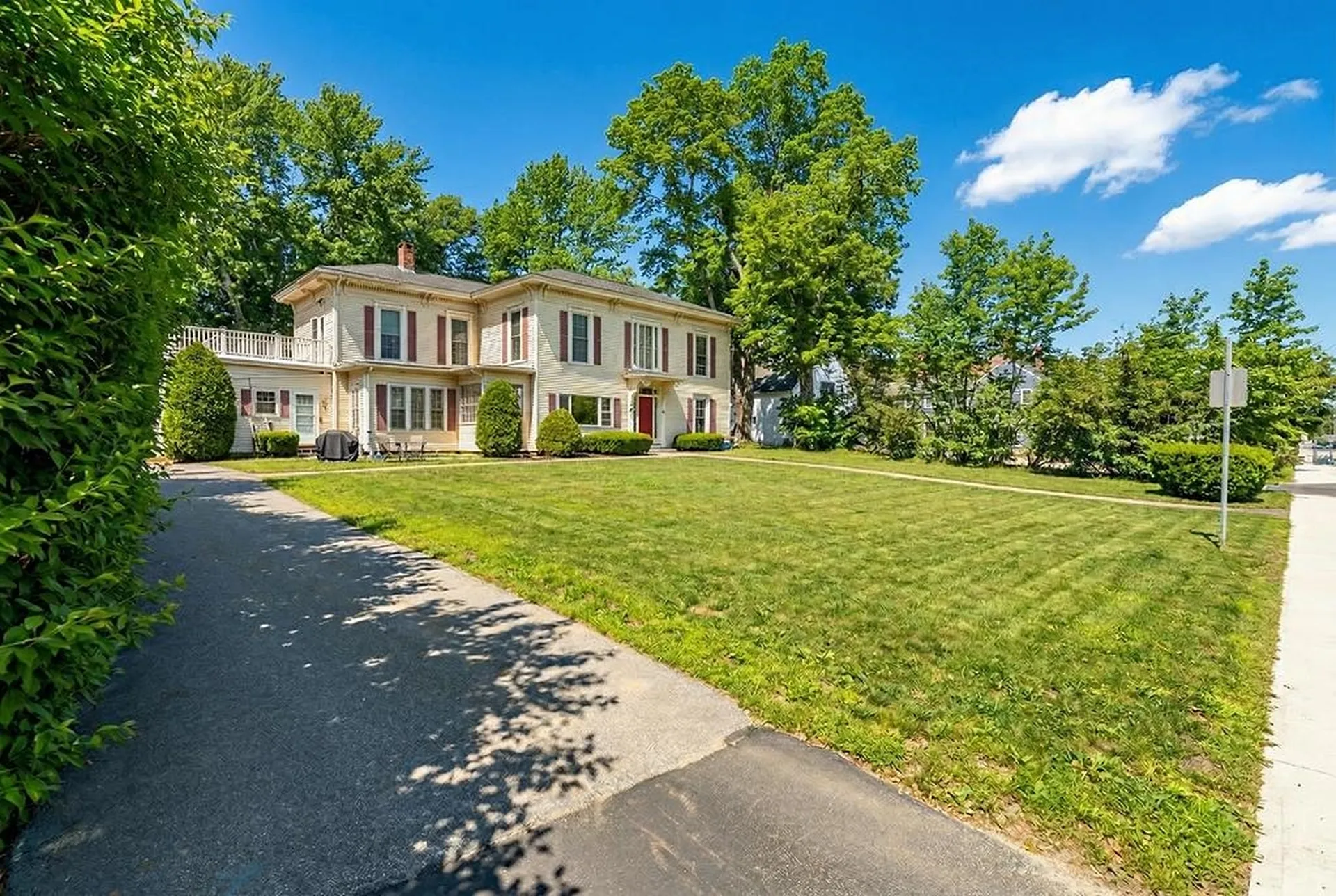 223 High Street Somersworth NH 03878