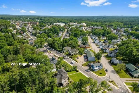 223 High Street Somersworth NH 03878