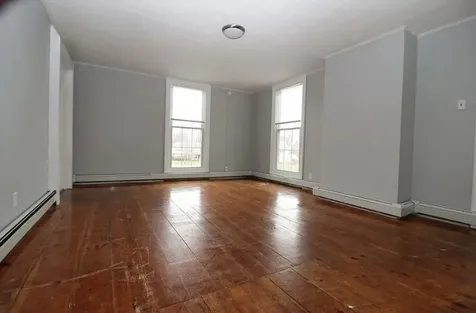 223 High Street Somersworth NH 03878
