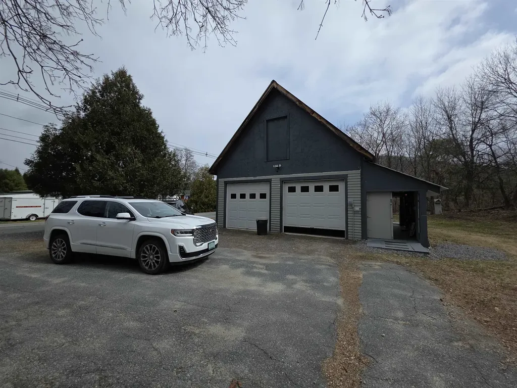 45 Dalrymple Street Chester VT 05143