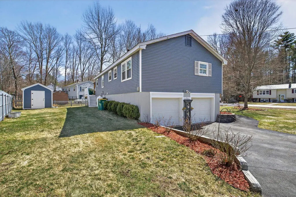 23 Birchwood Avenue Rochester NH 03867