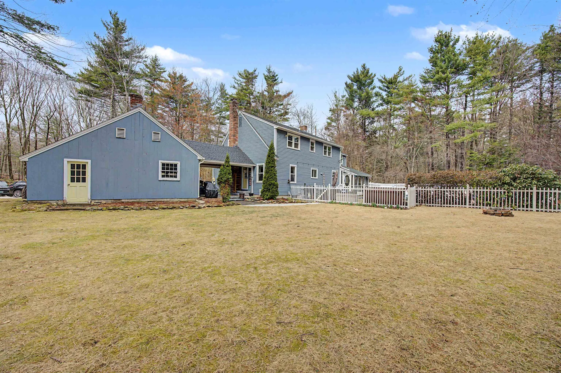 37 Mcgettigan Road Milford NH 03055