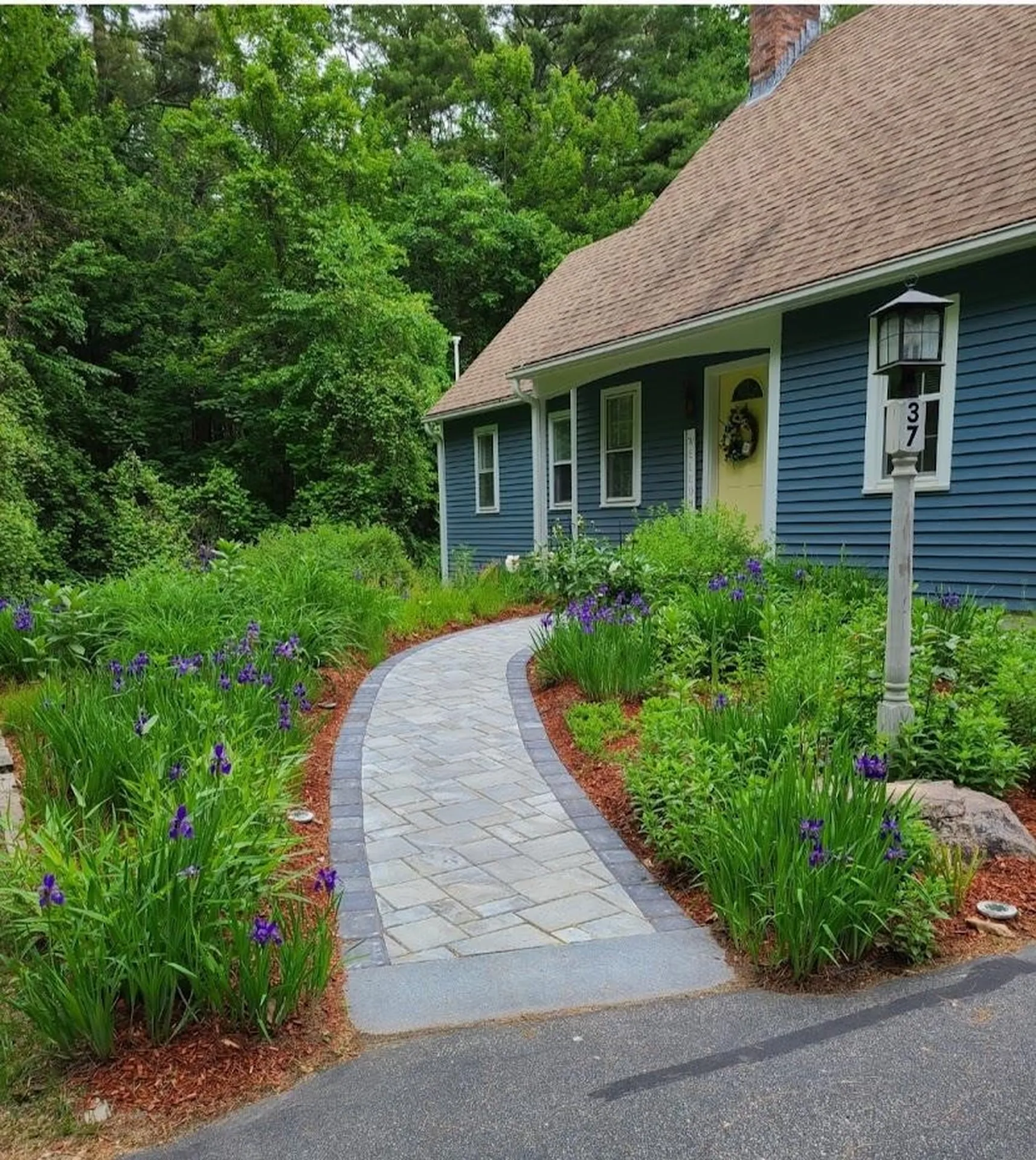 37 Mcgettigan Road Milford NH 03055