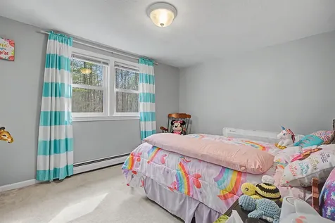 37 Mcgettigan Road Milford NH 03055