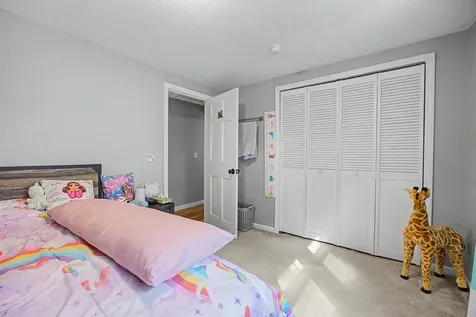 37 Mcgettigan Road Milford NH 03055