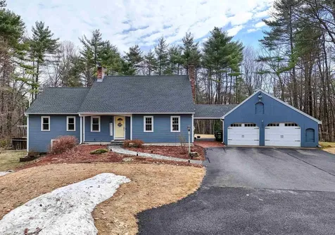 37 Mcgettigan Road Milford NH 03055