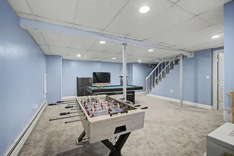 37 Mcgettigan Road Milford NH 03055