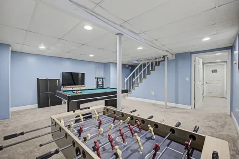 37 Mcgettigan Road Milford NH 03055