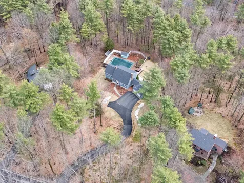 37 Mcgettigan Road Milford NH 03055