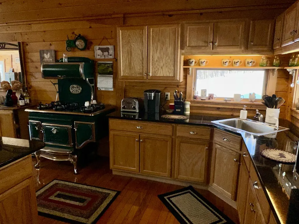 1052 Little Village Road Danby VT 05739