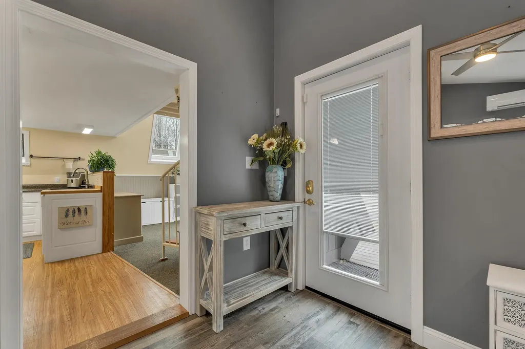 1 East Bluff Highlands Road Meredith NH 03253