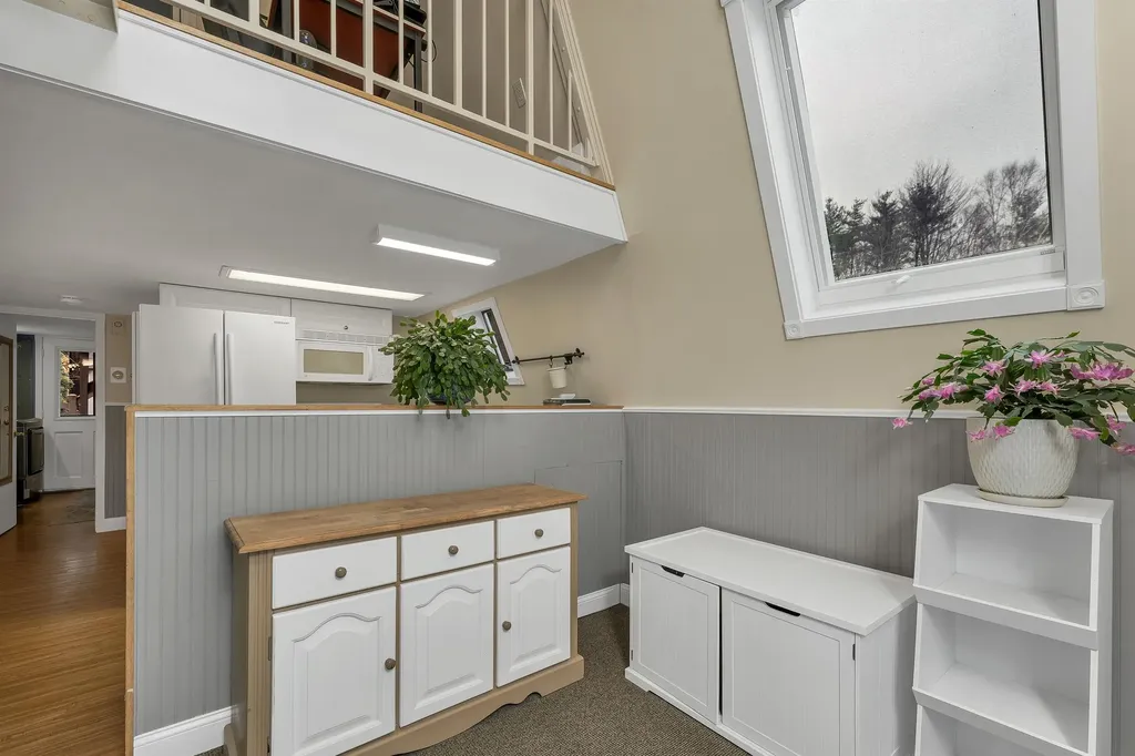 1 East Bluff Highlands Road Meredith NH 03253