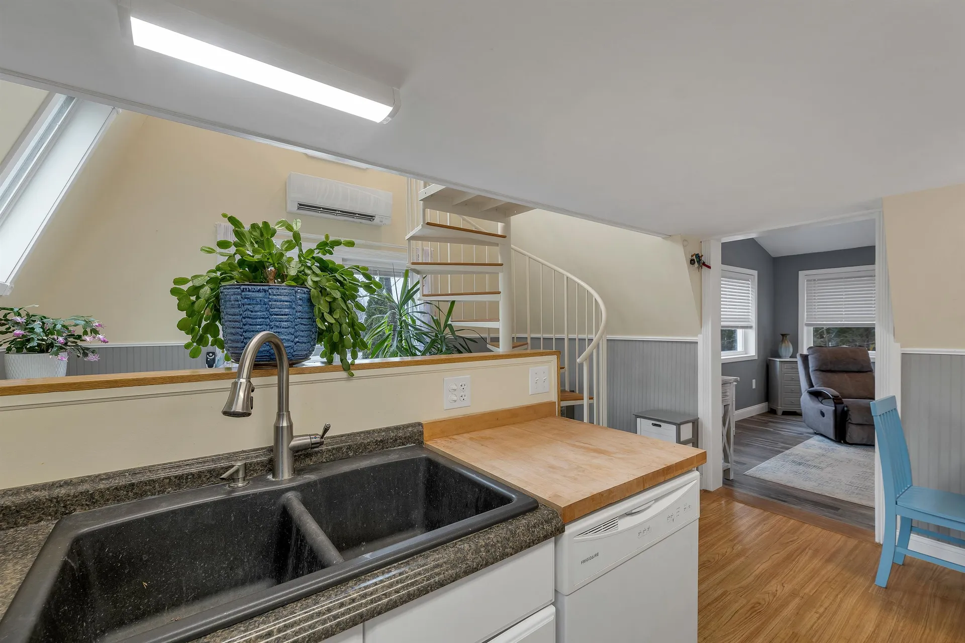 1 East Bluff Highlands Road Meredith NH 03253