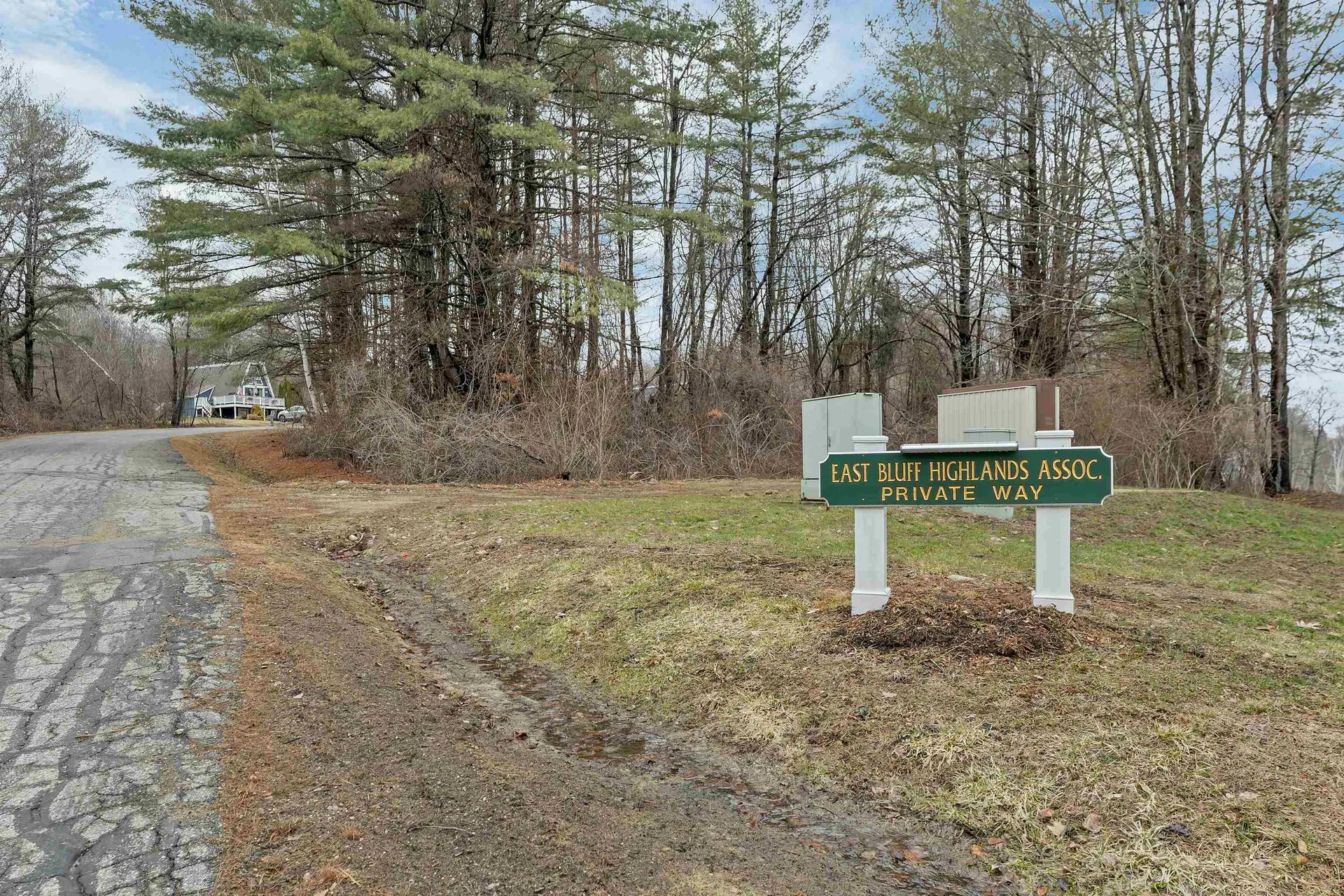 1 East Bluff Highlands Road Meredith NH 03253