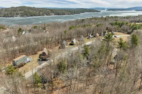 1 East Bluff Highlands Meredith NH 03253