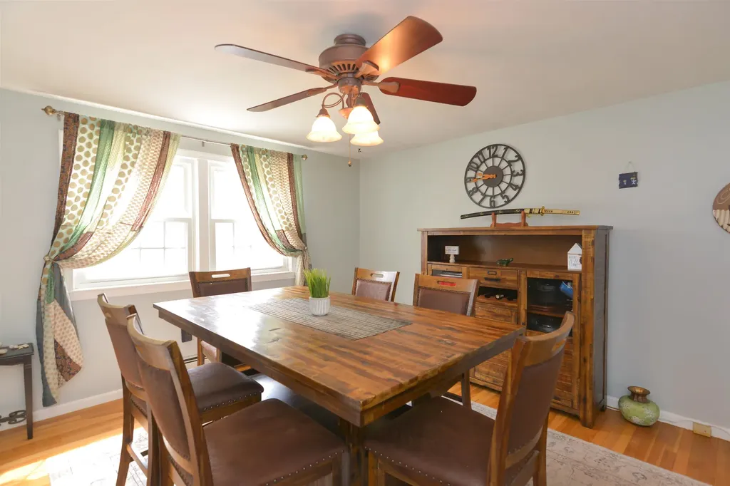 40 Barkland Drive Derry NH 03038