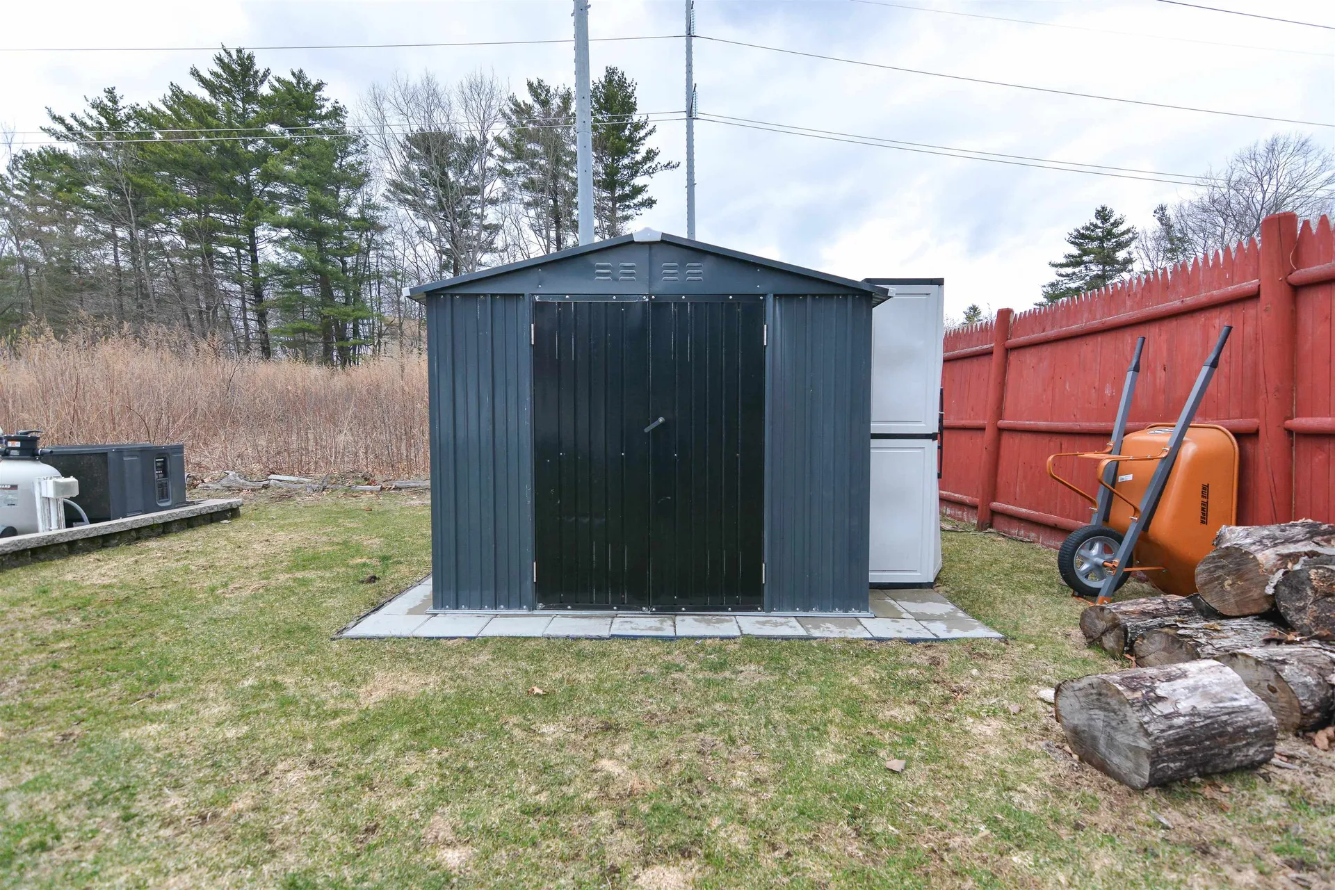 40 Barkland Drive Derry NH 03038