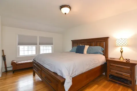 40 Barkland Drive Derry NH 03038