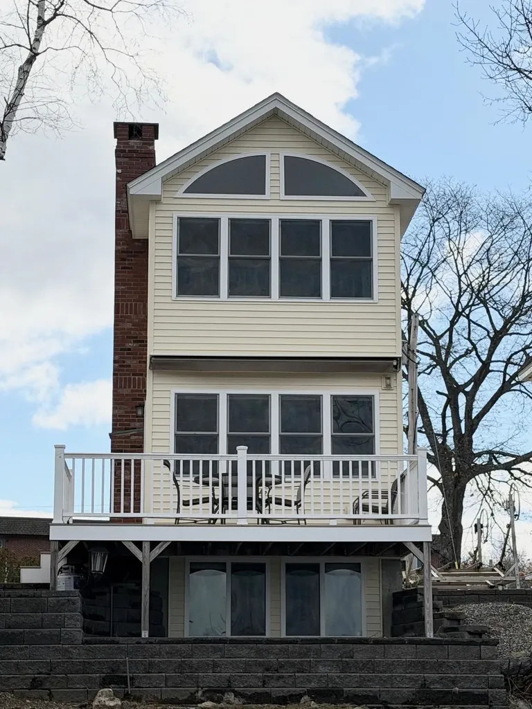 144 Lake Street Laconia NH 03246
