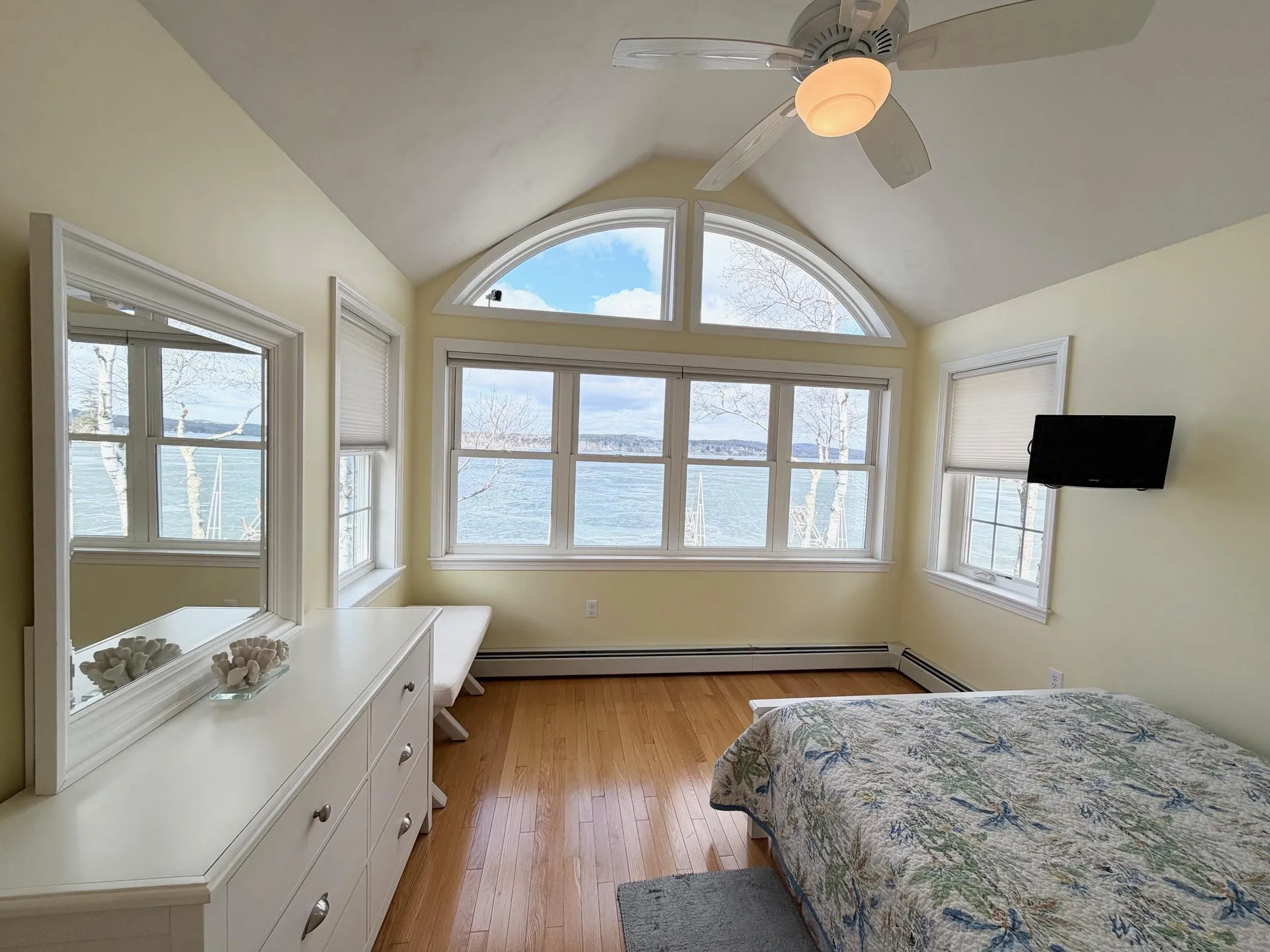 144 Lake Street Laconia NH 03246