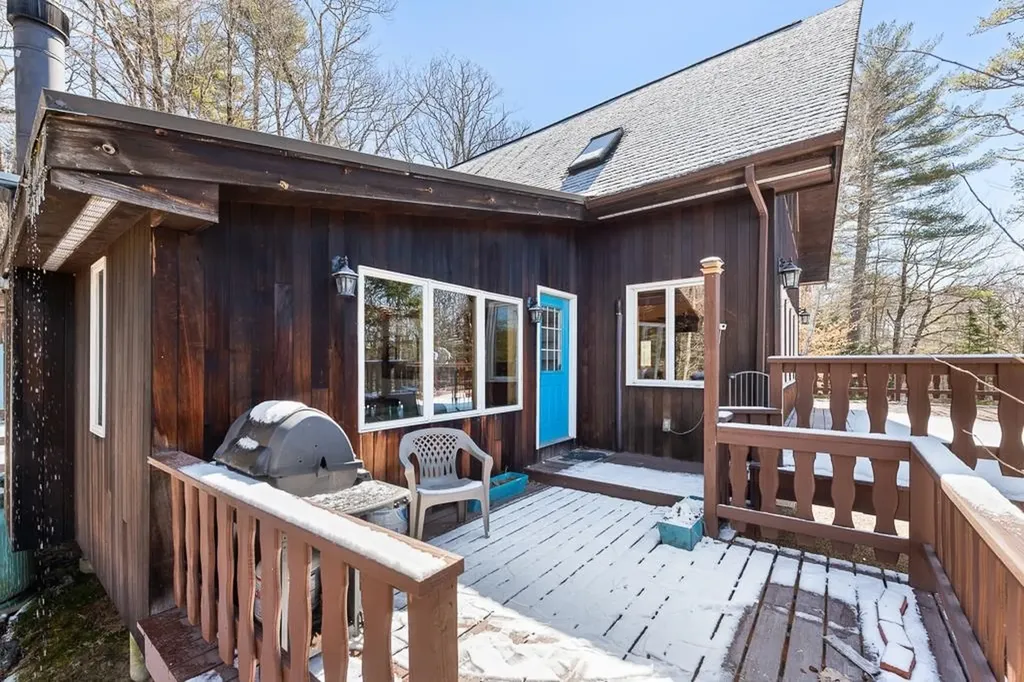 1642 Nh Route 175 Thornton NH 03285