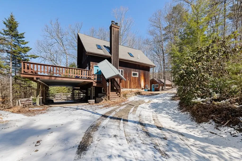 1642 Nh Route 175 Thornton NH 03285