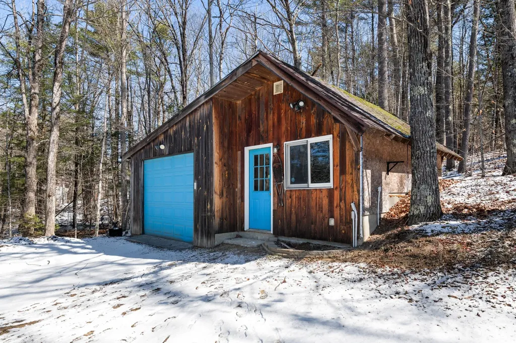 1642 Nh Route 175 Thornton NH 03285