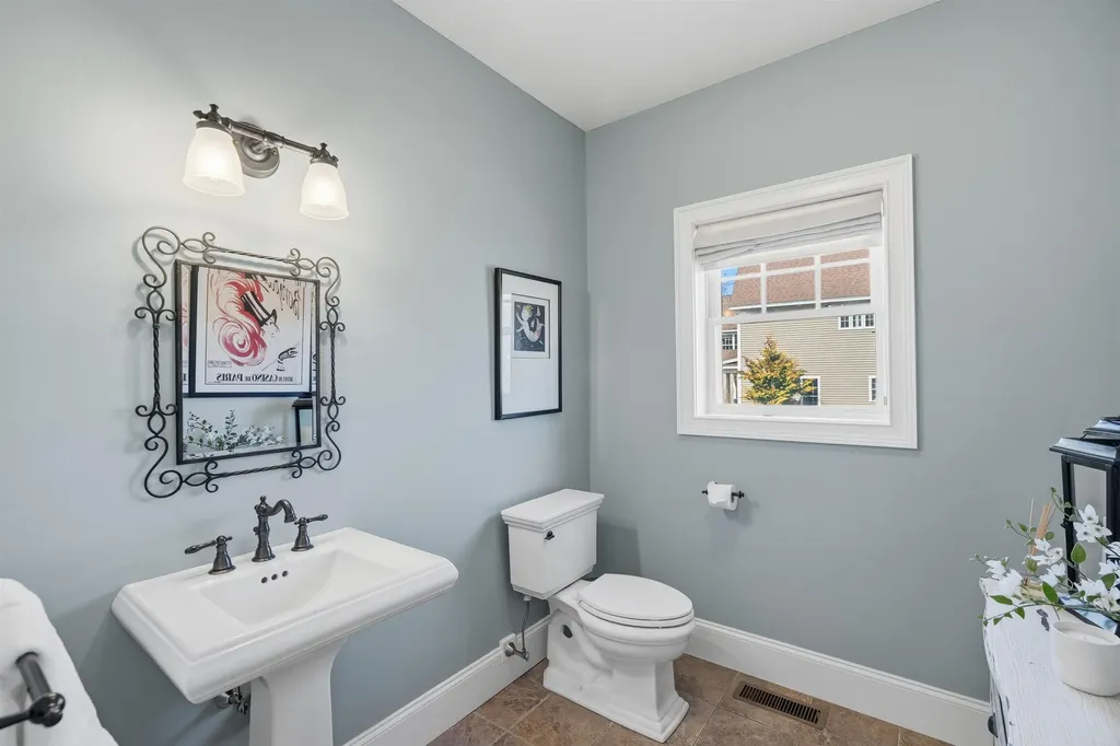 12 Orchard Blossom Road Windham NH 03087