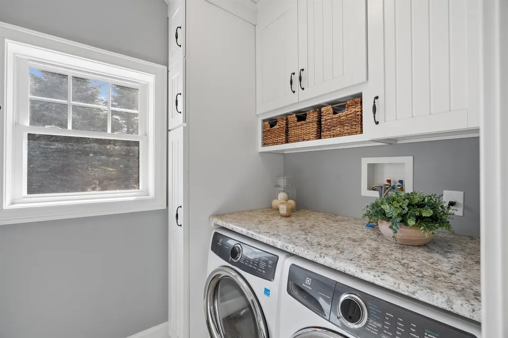 12 Orchard Blossom Road Windham NH 03087