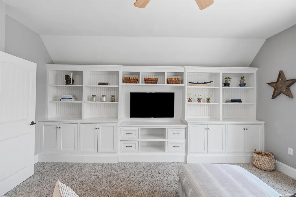 12 Orchard Blossom Road Windham NH 03087