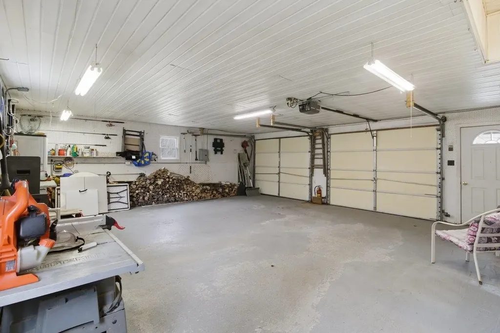 1808 East Road Bennington VT 05201