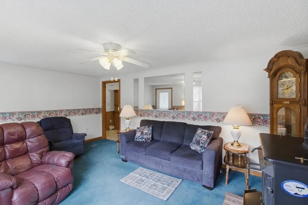 1808 East Road Bennington VT 05201