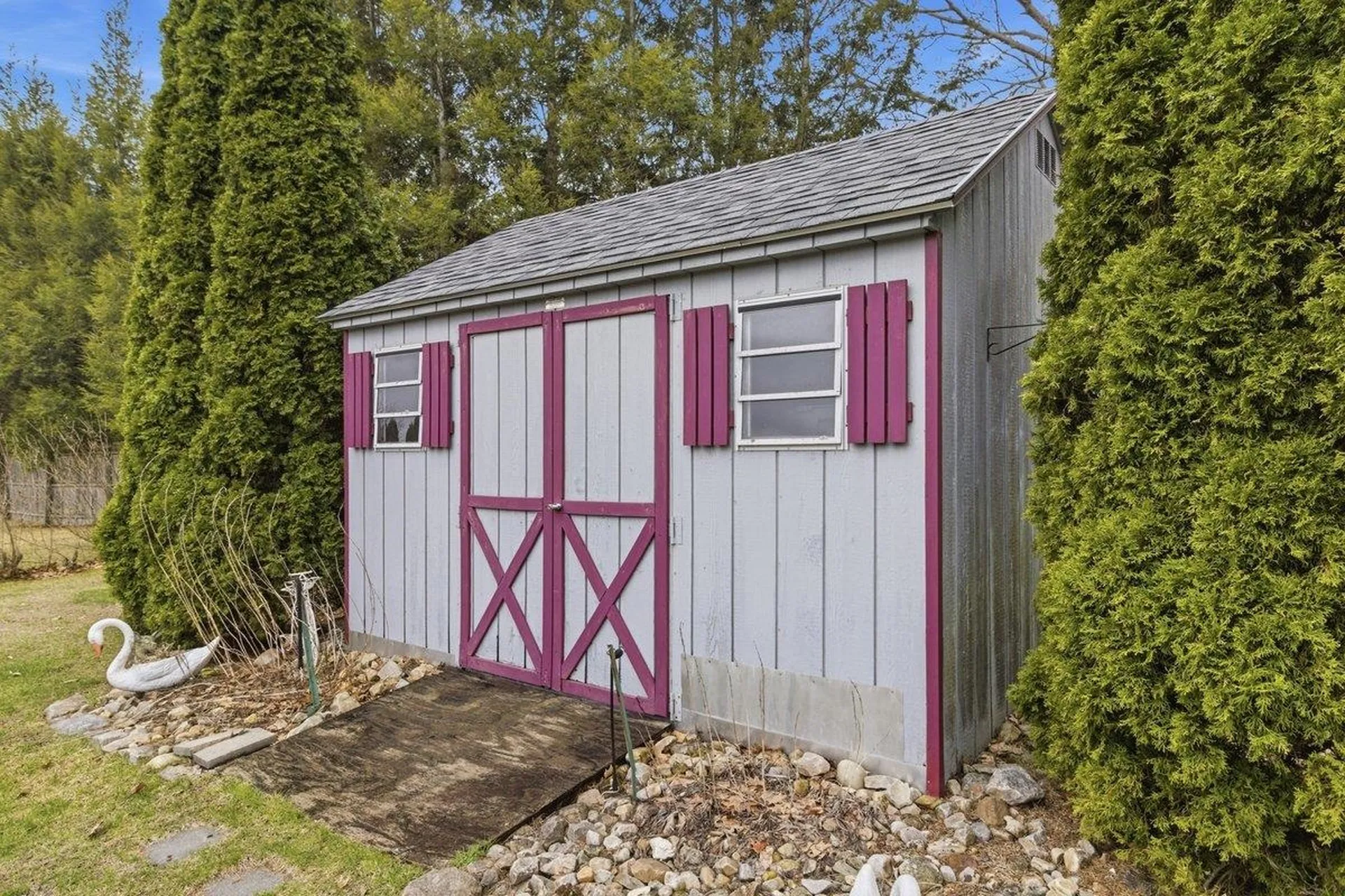 1808 East Road Bennington VT 05201