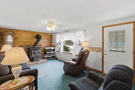 1808 East Road Bennington VT 05201