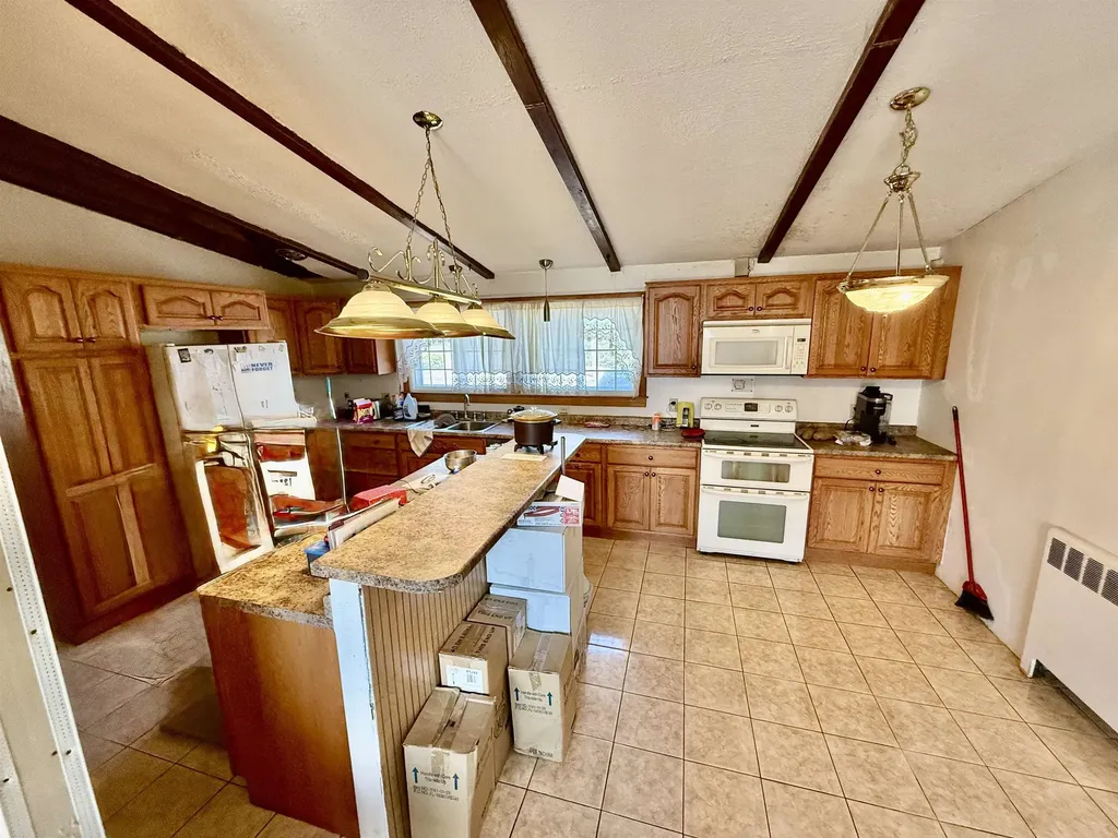 21 Roycraft Road Manchester NH 03103