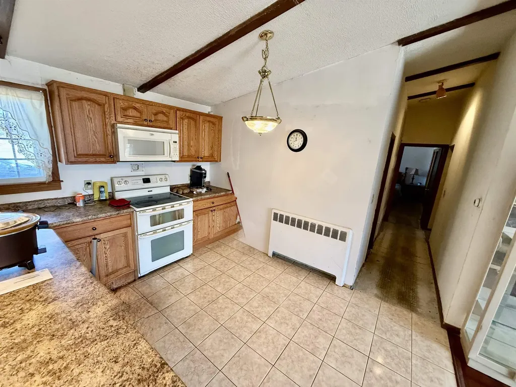 21 Roycraft Road Manchester NH 03103