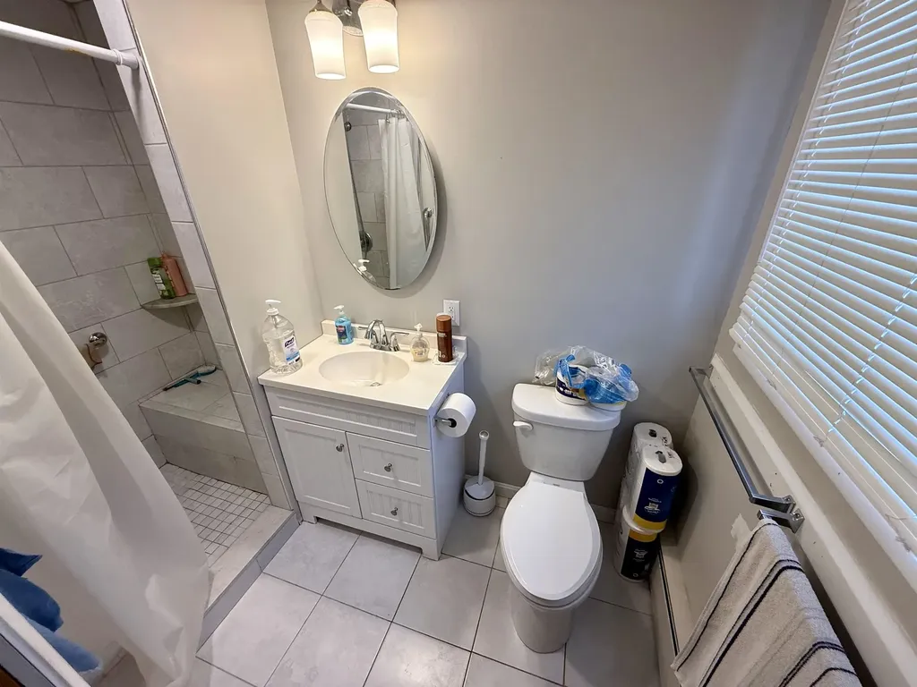 21 Roycraft Road Manchester NH 03103