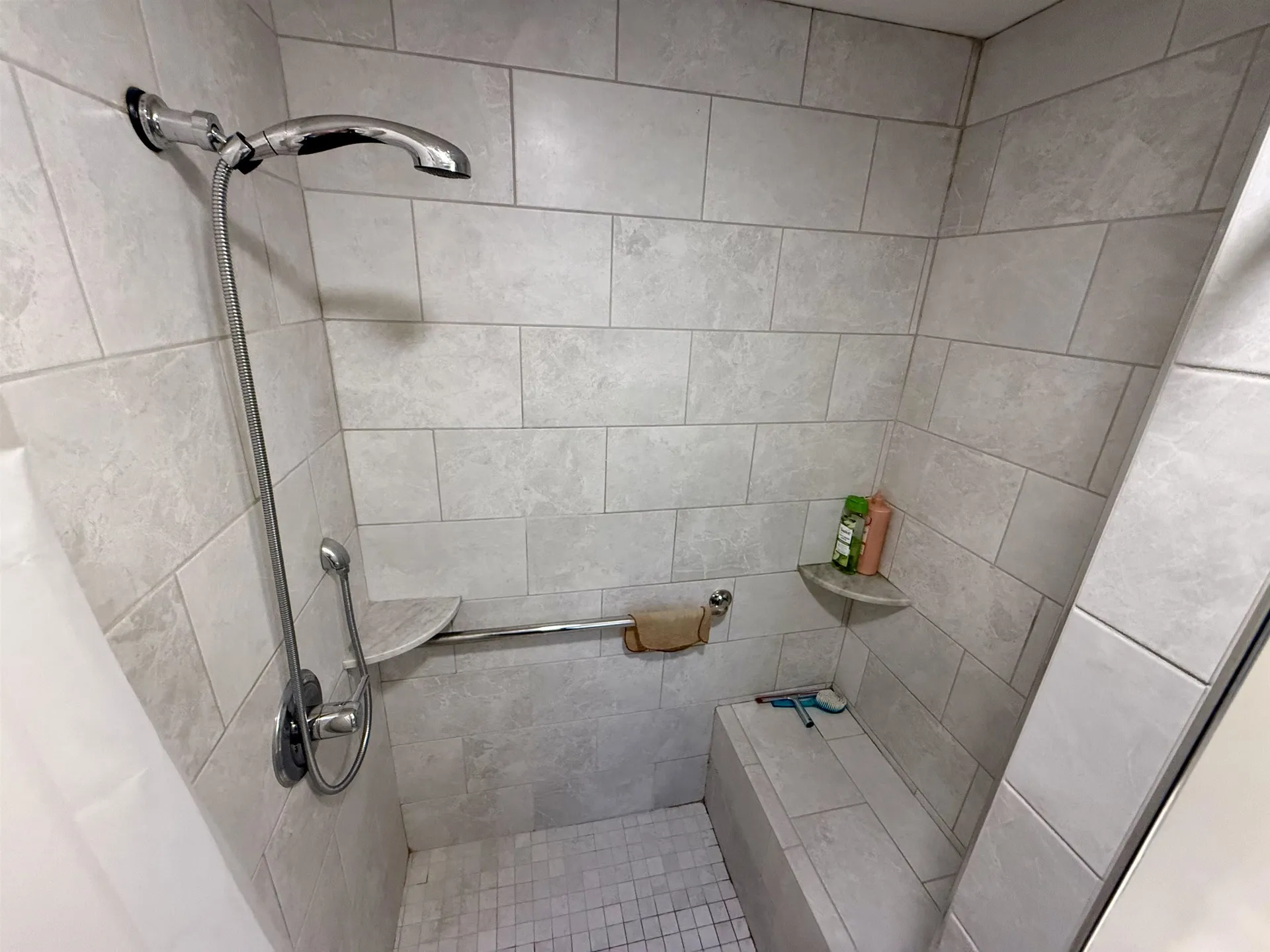 21 Roycraft Road Manchester NH 03103