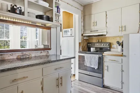 17 Shawmut Street Concord NH 03301