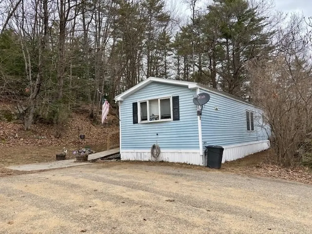 3 Trail Street Franklin NH 03235