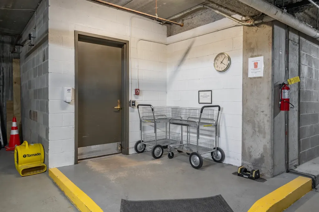 300 River Road Manchester NH 03104