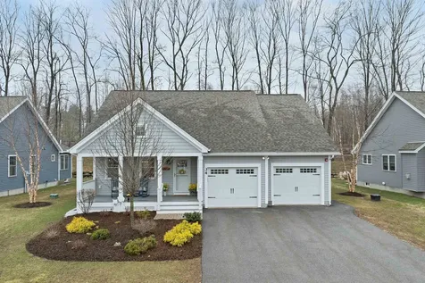 34 Three Ponds Drive Brentwood NH 03833
