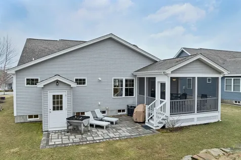 34 Three Ponds Drive Brentwood NH 03833