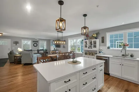 34 Three Ponds Drive Brentwood NH 03833