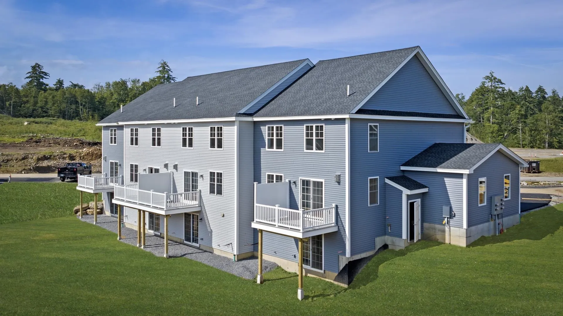 69 Crestview Way Raymond NH 03077
