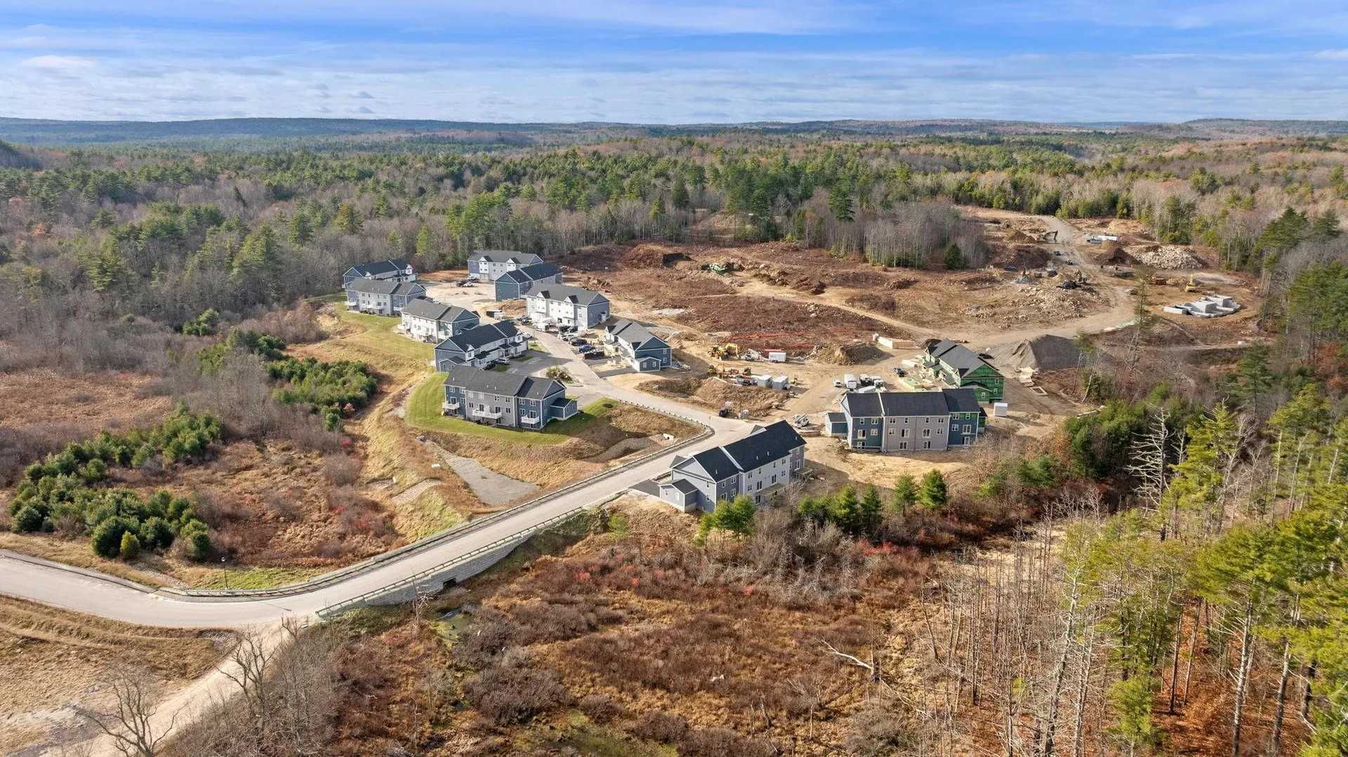 69 Crestview Way Raymond NH 03077