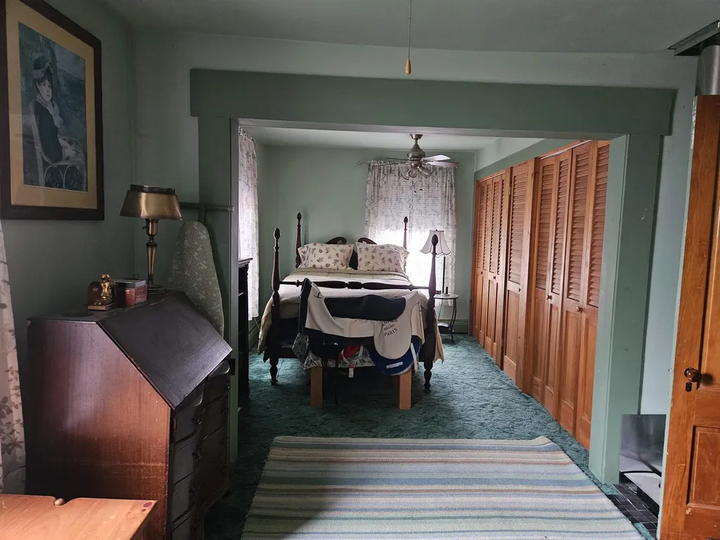1553 Route 117 Sugar Hill NH 03586